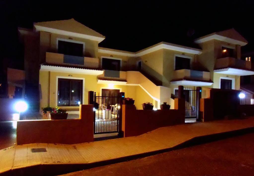 Residence Ibiscus กัสเตลซาร์โด ภายนอก รูปภาพ